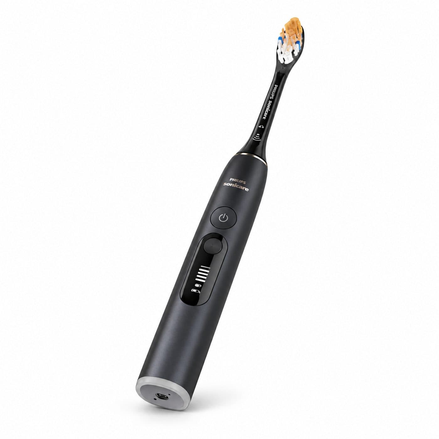 Чёрная щётка Philips Sonicare DiamondClean 9900 Prestige под углом на белом фоне