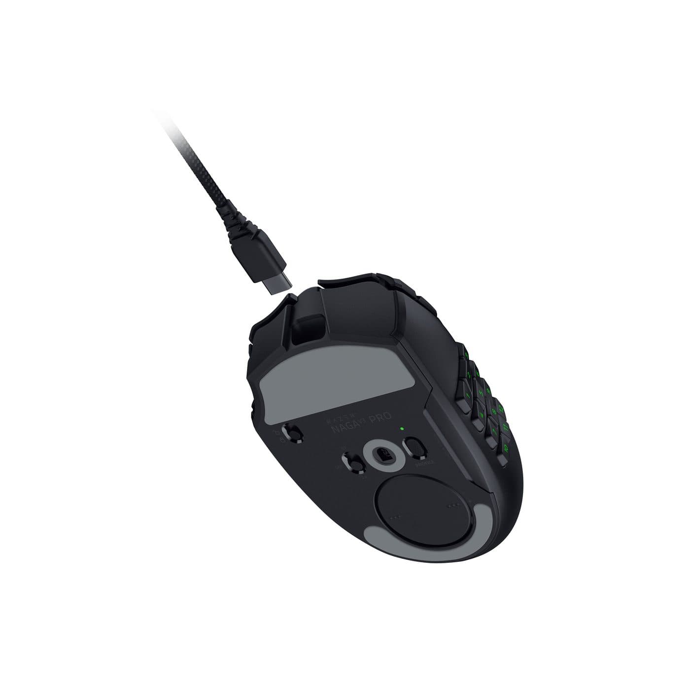 Razer Naga V3 Pro: вид снизу и проводное подключение